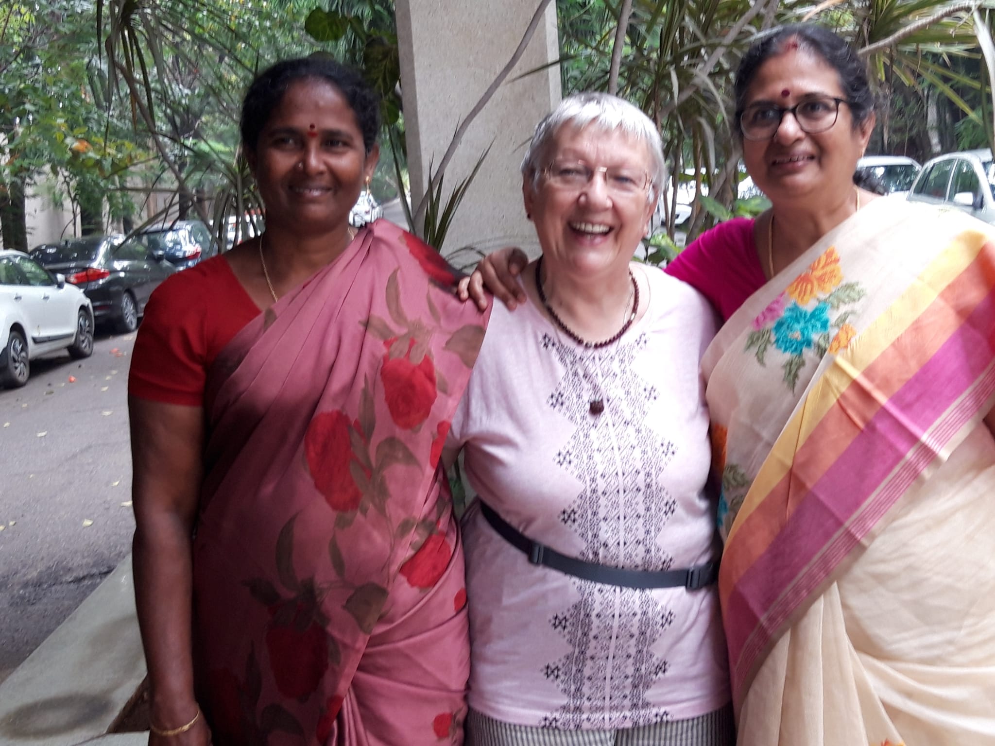 Rencontre de notre présidente avec les responsables de notre projet de soutien aux femmes au Tamil Nadu